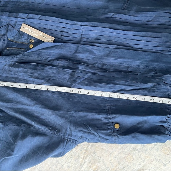 Blue Lightweight Shirt Jacket with‎ Stand-Up Collar - Picture 5 of 11